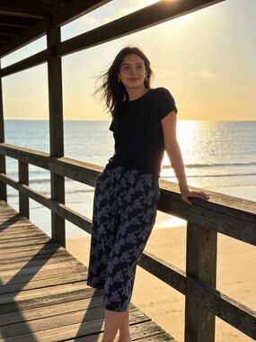 Ladies Navy Blue Floral Messini Capris